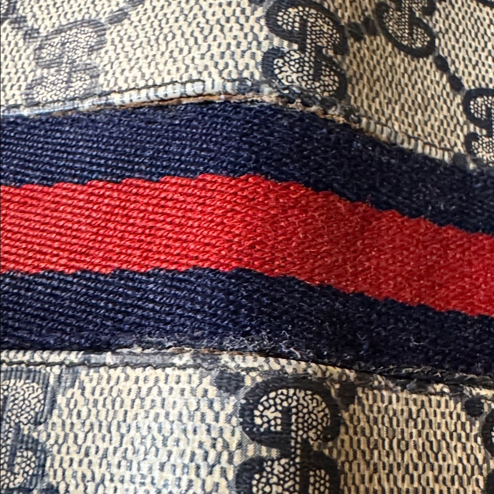 Gucci Sherry line vintage old calls out have used - Picture 14 of 16